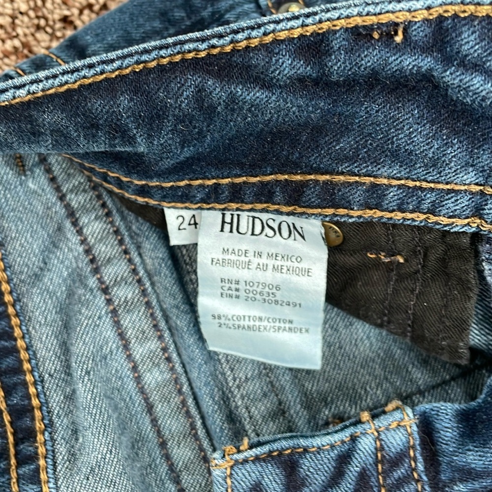 Boot cut size 24 Hudson jeans